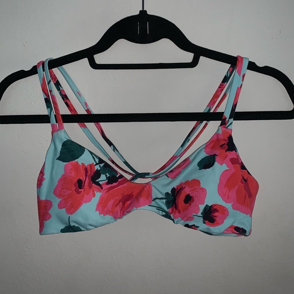 Billabong Swimsuit Top